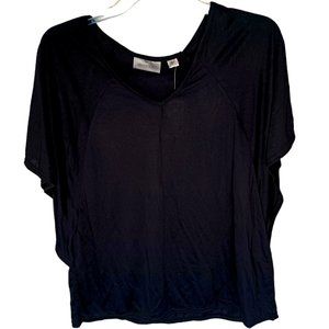 Avenue Black Top Size 14/16 NWT